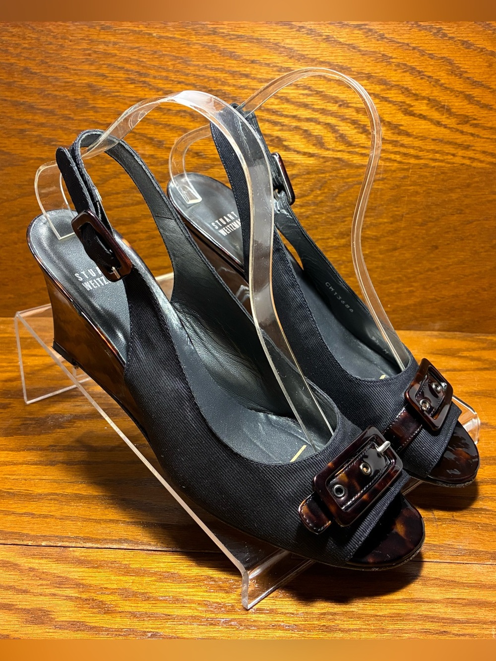 Stuart Weitzman Tortoise Patent Slingback Wedge Sandals Buckle Accent Black 9.5 - Picture 1 of 12